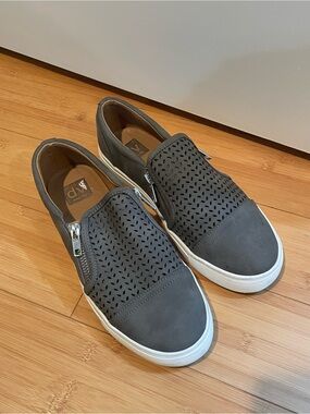 Dolce Vita Women's Slip-On Perforated Casual Sneakers - Gray